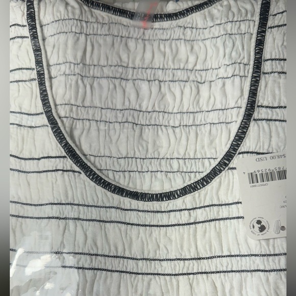 🛑⚠️SOLD🛑⚠️FP MOVEMENT BY FREE PEOPLE New Flow Smocked Tank - Picture 6 of 7